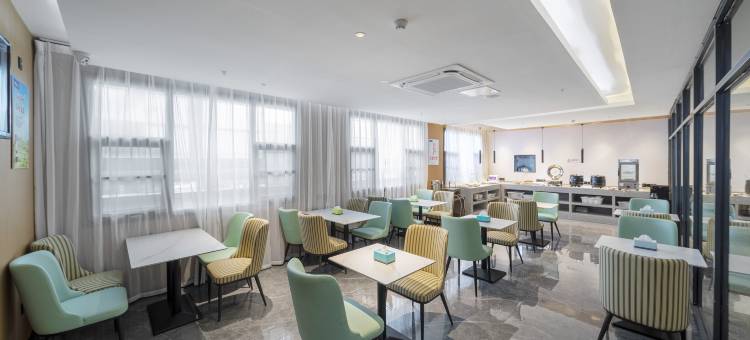 雅斯特酒店(百色那坡幸福路店)图片