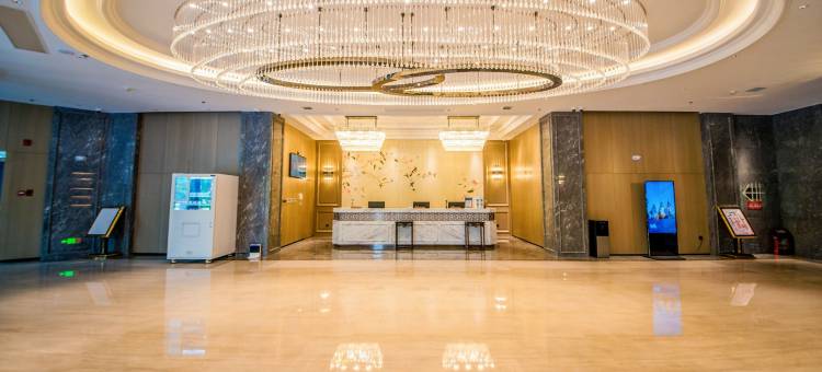 阜新玉龙皇城酒店图片