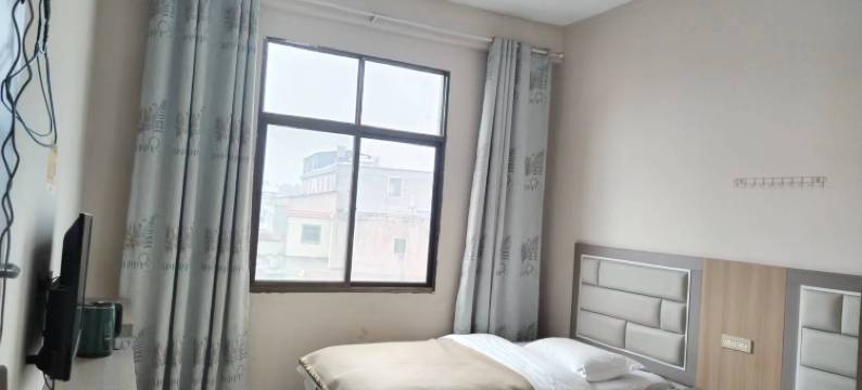 寻甸恺华宾馆图片