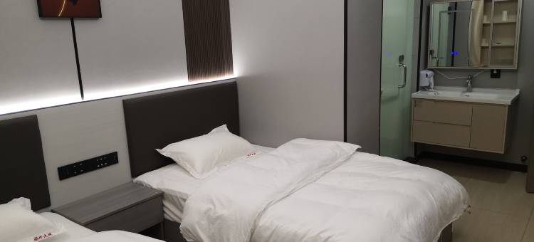 汤外九筑民宿图片