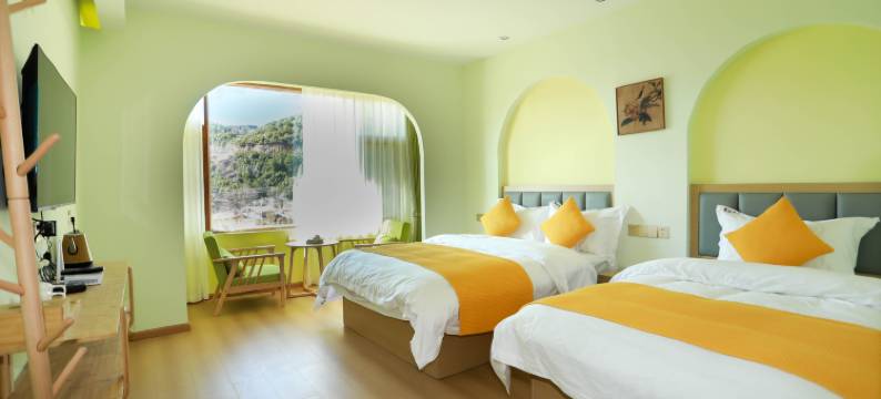 泸沽湖云居别苑湖景精品民宿图片