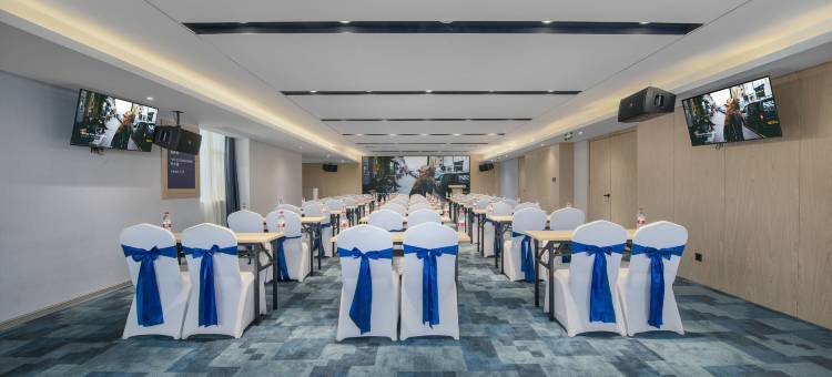 凯里亚德酒店(嘉禾生源时代广场店)图片