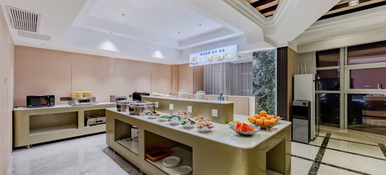 宣城半·岛｜peninsula高空夜景轻奢酒店(宛陵湖景区万达广场店)图片