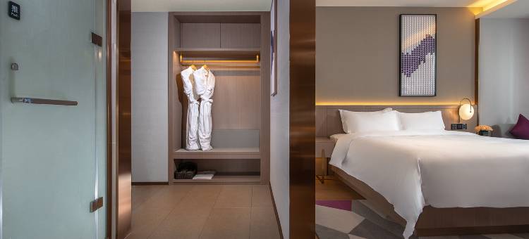 蛤游电竞酒店(佛罗伦萨小镇店)图片