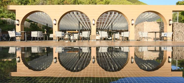 泸沽湖ARABELLA阿拉贝拉湖景庄园图片