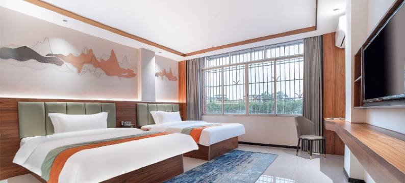 武鸣假日酒店(汽车客运站康和城店)图片