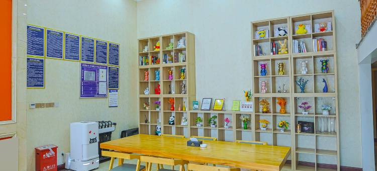 希维雅酒店(崇州高铁站蜀城中学店)图片