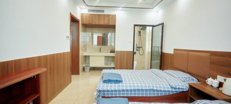 嘉荫江畔人家度假村酒店图片