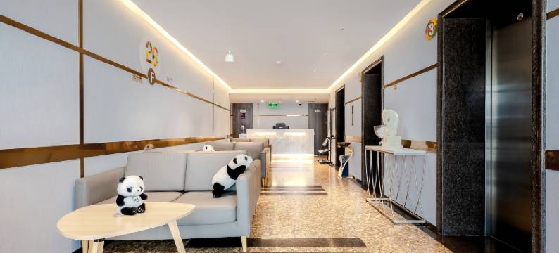 玺悦·冠御高空酒店(成都春熙路文殊院店)图片