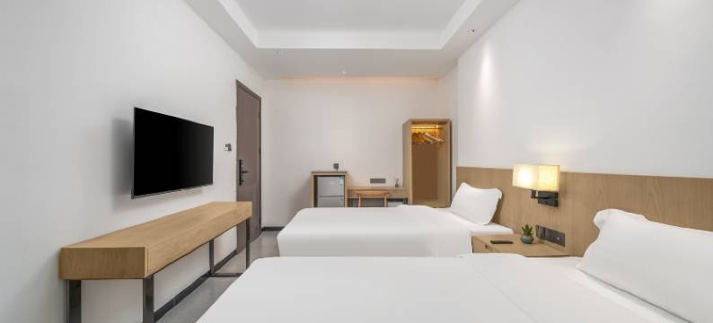 世丽美宿(广州中山大学附属第一医院东山口地铁站店)图片