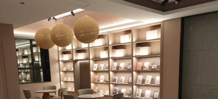 万和酒店(钦州港广场消防鉴定站店)图片