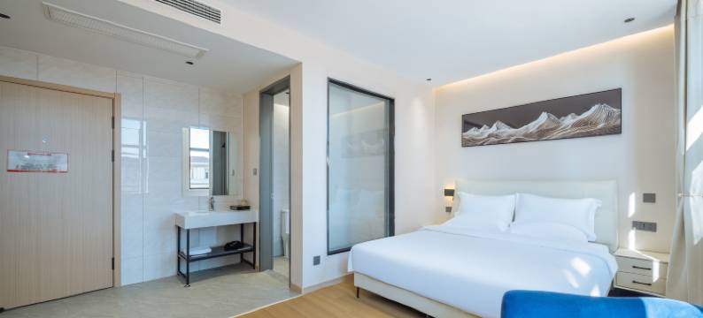 齐鲁大酒店(德州东站铜锣湾奥特莱斯店)图片