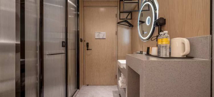 唯庭酒店(瑞金医院打浦桥地铁站店)图片