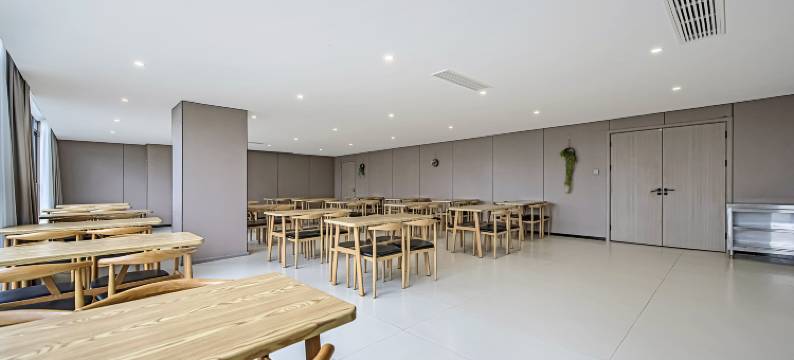 尚宽酒店(重庆火车西站华岩景区店)图片