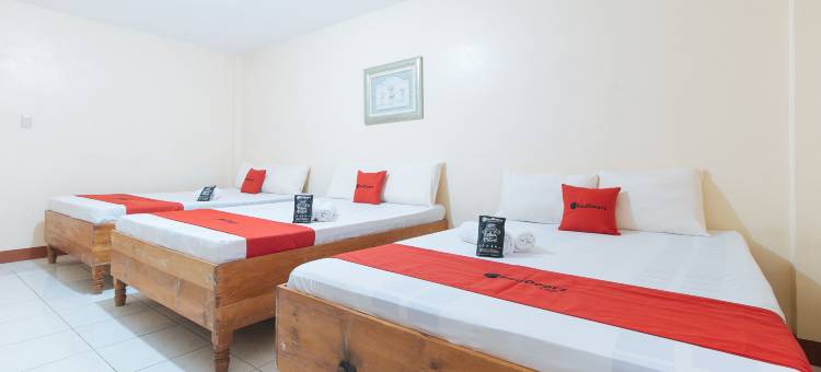 RedDoorz @ Goldland Spring Resort Urdaneta City图片