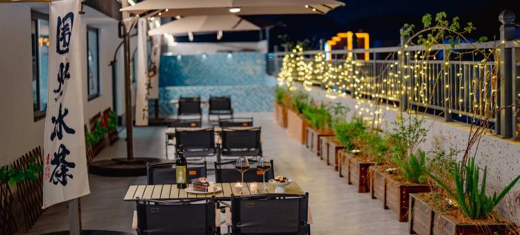 千寻曼居酒店(上饶市婺源县蚺城街道办高铁站店)图片