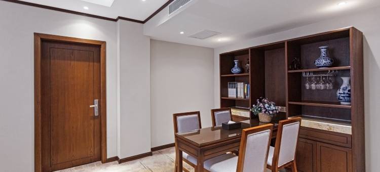 陆良圣邦大酒店图片