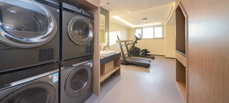 安地酒店(青岛城市阳台红树林店)图片