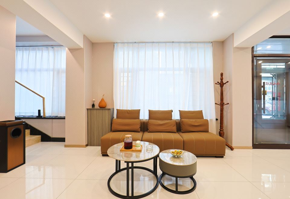 Hakone Oku-Yugawara TsubakiOver view