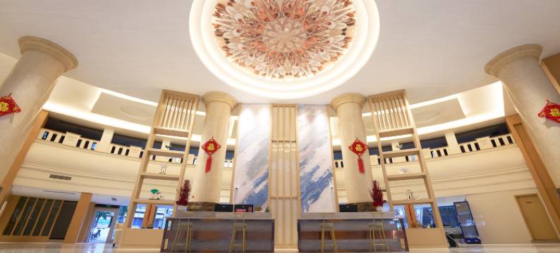 达州兰郡假日酒店(阳光耍都美食街店)图片