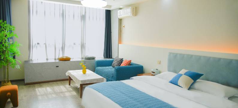 理想轻奢民宿(勒泰中心北国商城店)图片