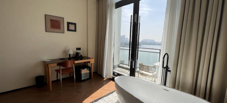 泊悦度假酒店(黄冈遗爱湖东坡外滩店)图片