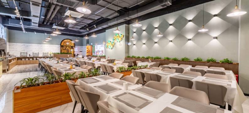 励骏大酒店(佛山南庄华夏陶瓷博览城店)图片