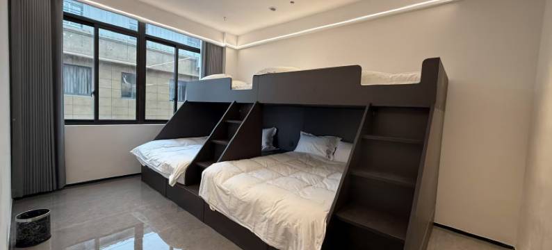 乐畅电竞酒店(温州乐清虹桥店)图片