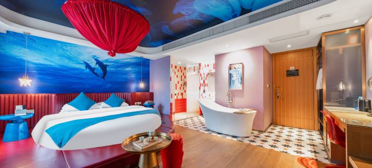 璞邸曼居酒店(景德镇陶溪川文创街区店)图片