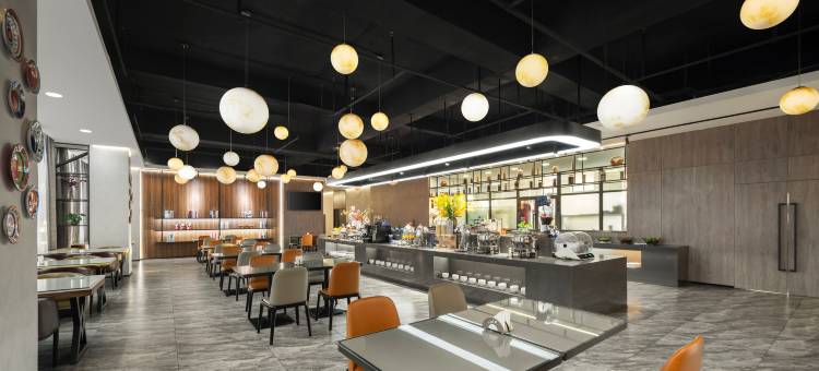阿勒泰Melody·班的酒店(雪都机场店)图片