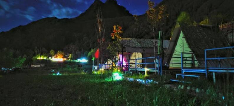 理县树觅露营栖息中心图片