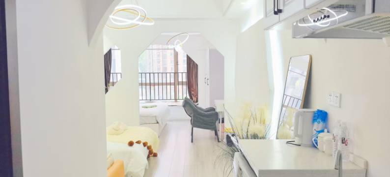 山茶季民宿(贵阳花果园店)图片