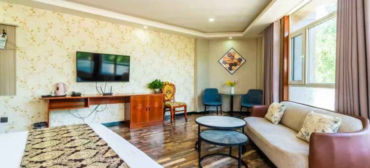 顺航精选酒店(西宁曹家堡机场店)图片