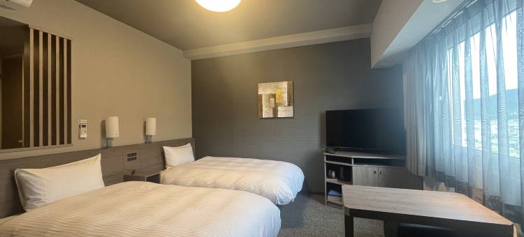 路线酒店Grand海南站前(HOTEL ROUTE-INN Grand KAINAN EKIMAE)图片