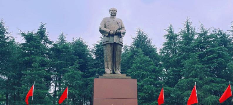 依恋山居民宿(故居景区韶山站店)图片