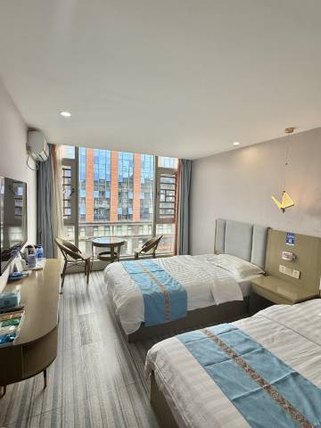 双柏彝印象民宿(长晟广场店)