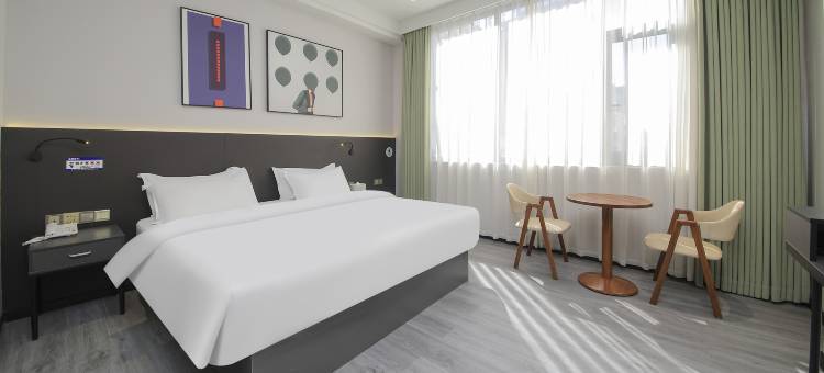 轻住·悦享酒店(广州从化欣荣广场客运站地铁站店)图片