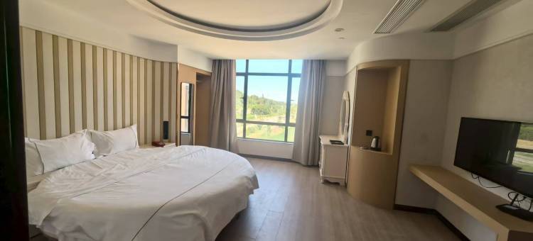 茂名名轩假日酒店图片