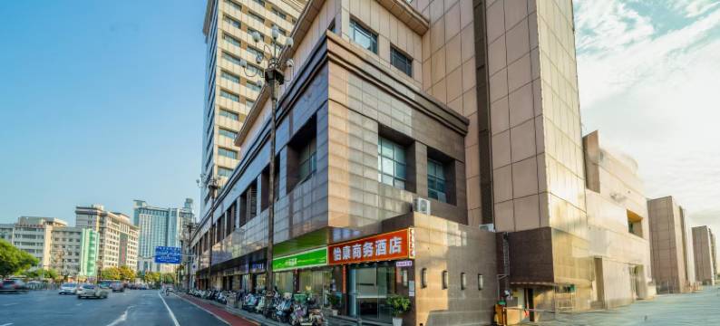 怡康酒店(南昌八一广场青山路口地铁站店)图片