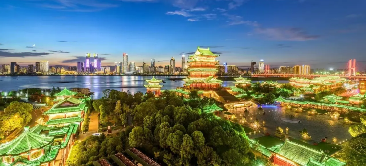 IDJ 爱电竞酒店(南昌滕王阁店)图片