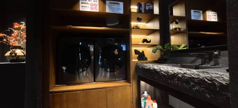 鸾喜·隐奢私汤全景民宿(西江千户苗寨观景台店)图片