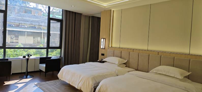 智辉云曦酒店(绿春博物馆店)图片