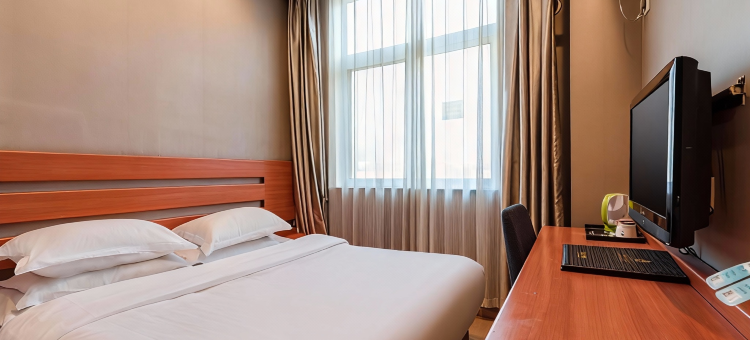 天地仁和连锁酒店(泉城路宽厚里步行街店)图片