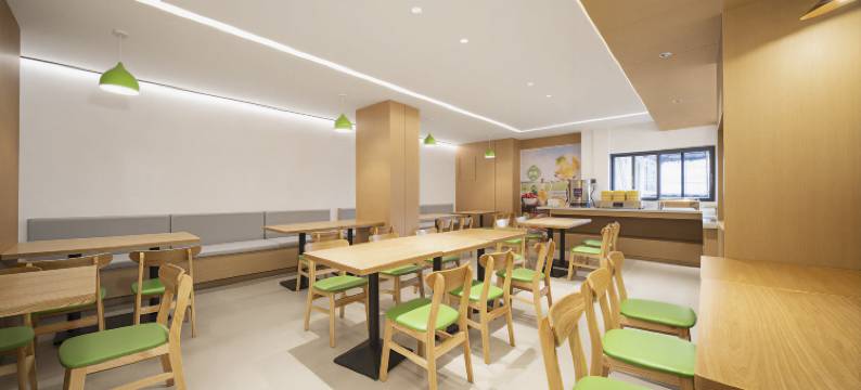 格丽酒店(贺州灵峰广场缤纷环球城店)图片