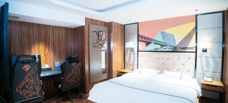 EU电竞酒店(武汉武昌火车站店)图片