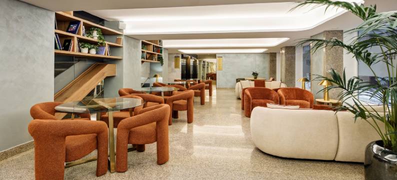 格拉纳达马丁纳塞尔科蒂尔 HMO 酒店(Sercotel HMO Martina Granada)图片