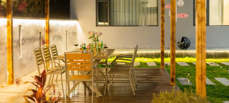 朴居设计师湖景美宿图片