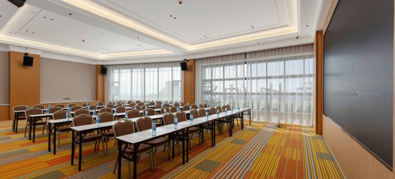 维也纳酒店(上饶市中心广场万力时代店)图片