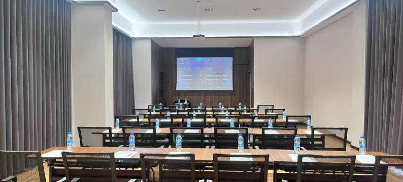 中居·雅致酒店(保山永昌路店)图片