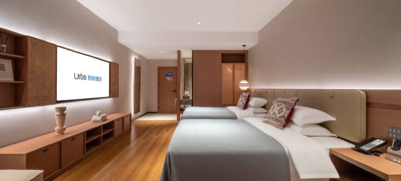 柏纳酒店(赛里木湖景区店)图片